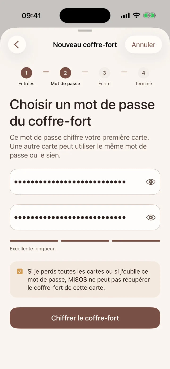 L’app MI8OS sur iPhone, choix du mot de passe du coffre-fort