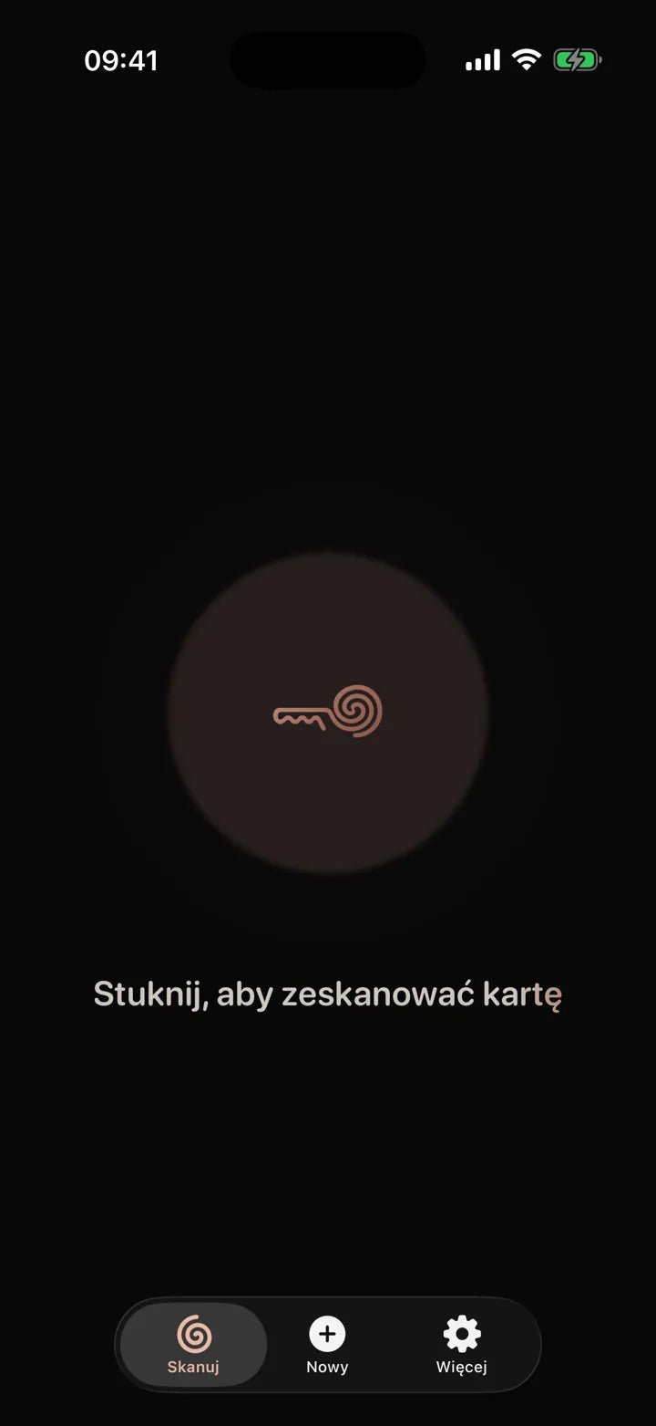 Aplikacja MI8OS na iPhonie, gotowa do zeskanowania MI8OS Card