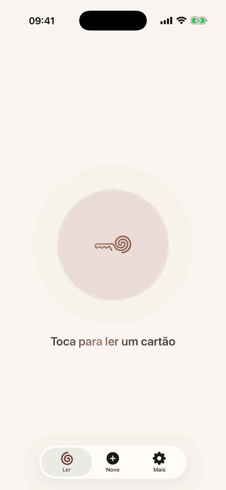 A app MI8OS no iPhone, pronta para ler um MI8OS Card